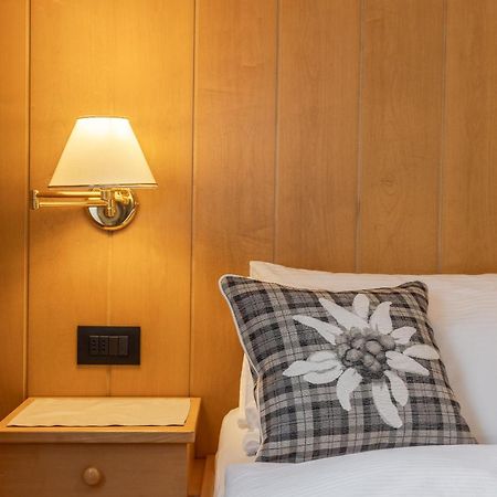 Villa Resi B&B コルヴァーラ・イン・バディーア エクステリア 写真
