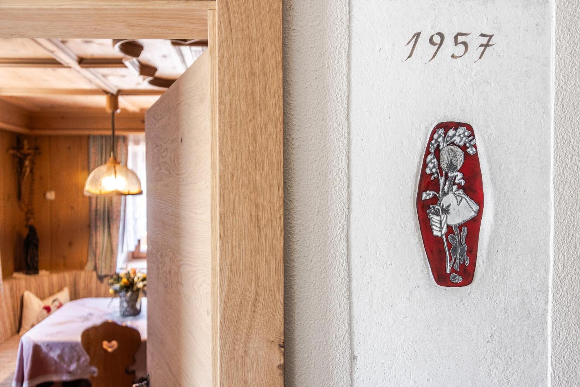Villa Resi B&B コルヴァーラ・イン・バディーア エクステリア 写真